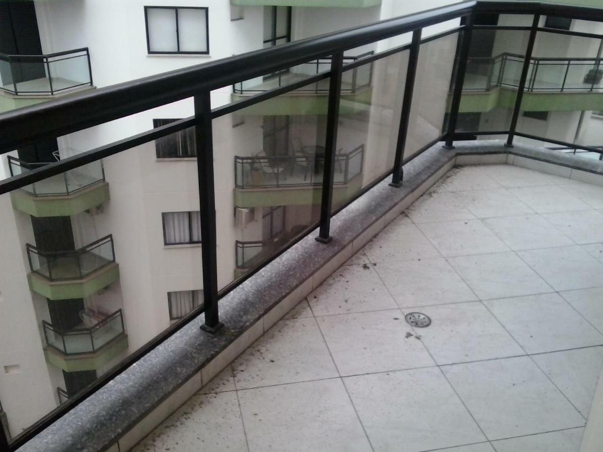 Apartamento Enseada, Guaruja, 3 Dorms, 3 Banhs, 8 Pessoas, 02 Quadras Da Praia, 2 Sacadas, 2 Vagas De Garagem Eksteriør bilde
